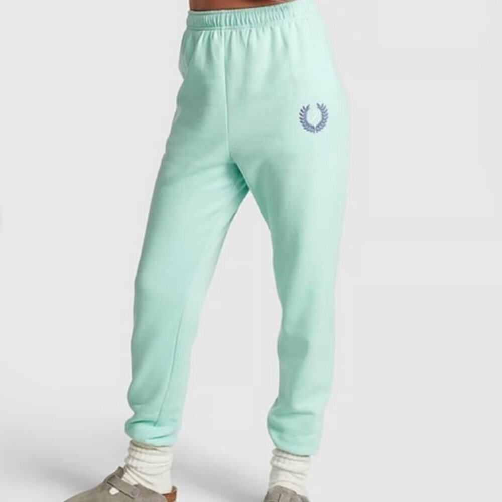 VS PINK Everyday Fleece High Waist Sweatpants in Blue Opal - Picture 2 of 11